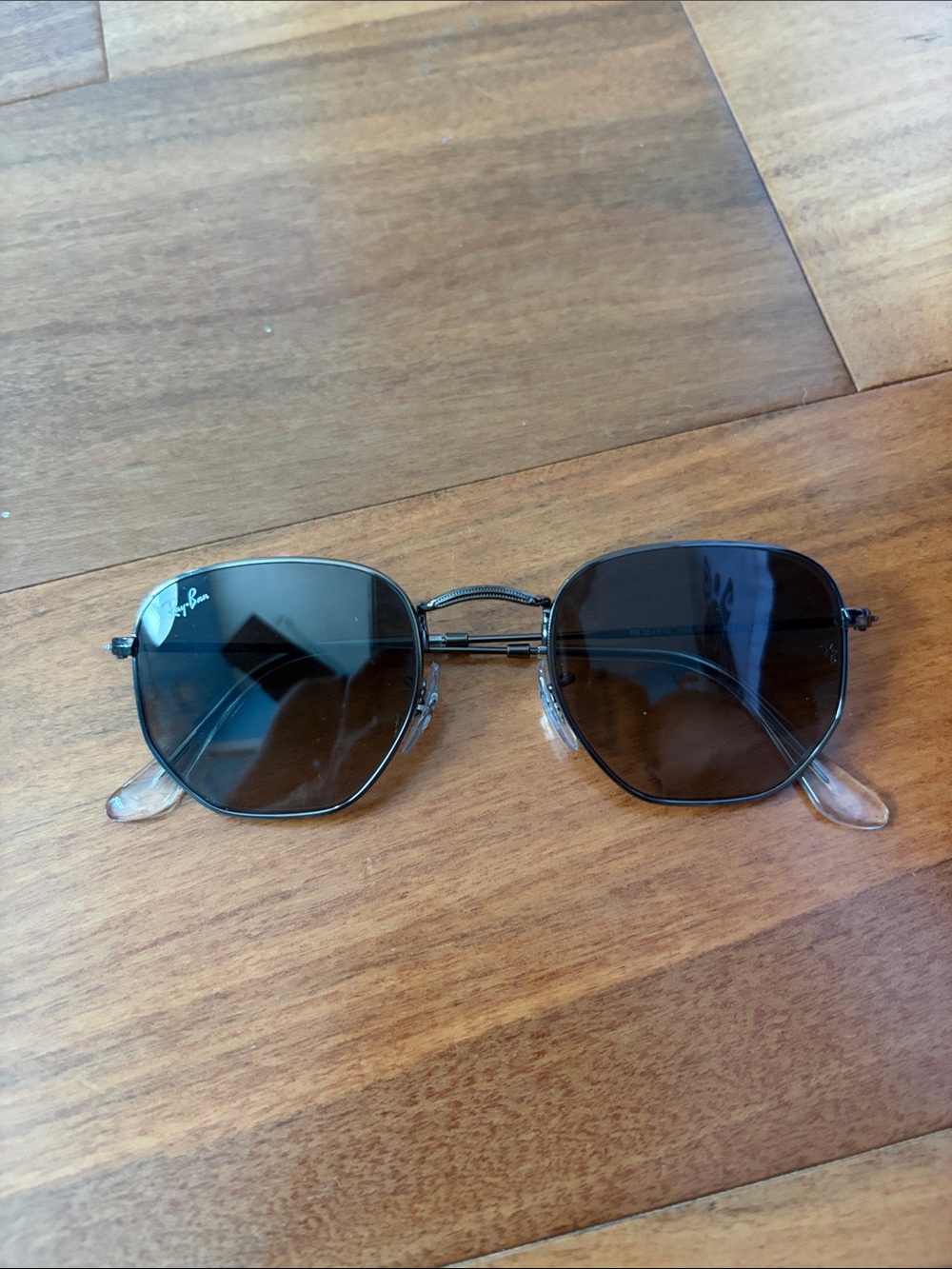 Ray-Ban Metal Hexagonal Sunglasses - Black Frames with Dark Lenses